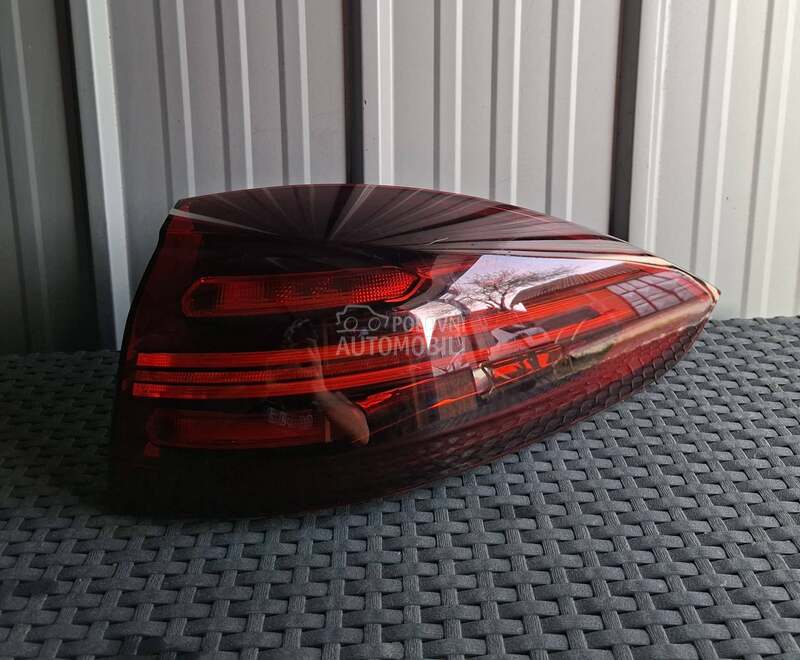 Led stop lampa za Porsche Cayenne od 2014. do 2018. god.