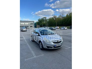 Opel Corsa D 1.3 cdti, 3.200 €, 2008. Hečbek, Dizel | 1248 cm3, 203.000 km, 55kW (75 KS), Manuelni 5 brzina, 2/3 vrata, 5 sedišta, Zemun
