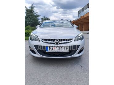 Opel Astra J Sports Tourer Energy, 6.200 €, 2014. Karavan, Dizel | 1956 cm3, 249.406 km, 121kW (165 KS), Manuelni 6 brzina, 4/5 vrata, 5 sedišta, Pančevo