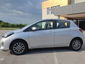 Toyota Yaris 1.0 (može zamena)
