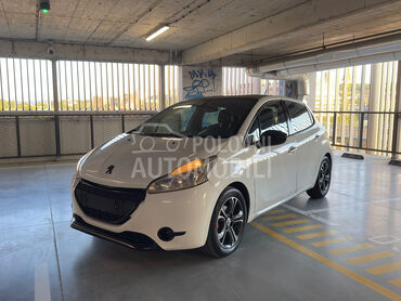 Peugeot 208 1.4 Hdi (može zamena), 4.950 €, 2014. Hečbek, Dizel | 1398 cm3, 279.671 km, 50kW (68 KS), Manuelni 5 brzina, 4/5 vrata, 5 sedišta, Novi Beograd
