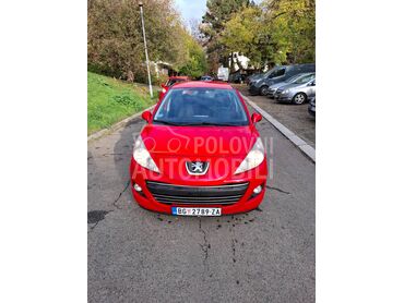 Peugeot 207 , 3.200 €, 2009. Hečbek, Benzin | 1397 cm3, 139.000 km, 70kW (95 KS), Manuelni 5 brzina, 4/5 vrata, 5 sedišta, Beograd