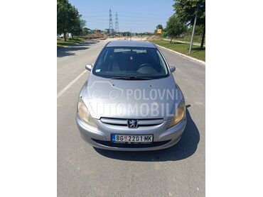 Peugeot 307 , Po dogovoru, 2002. Hečbek, Dizel | 1997 cm3, 300.000 km, 66kW (90 KS), Manuelni 5 brzina, 4/5 vrata, 5 sedišta, Beograd