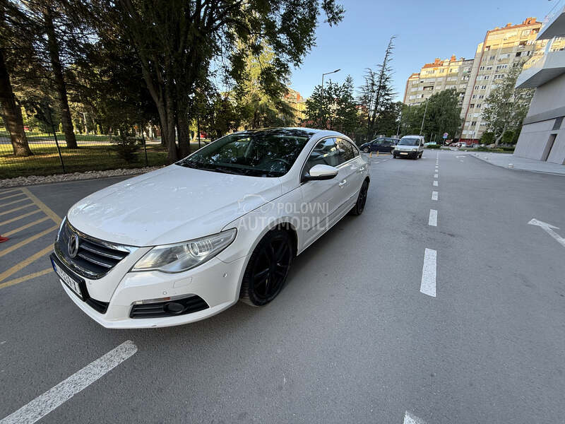 Volkswagen Passat Cc 2011 photo 4