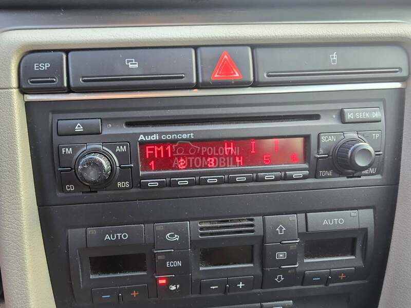 CD radio za Audi A4
