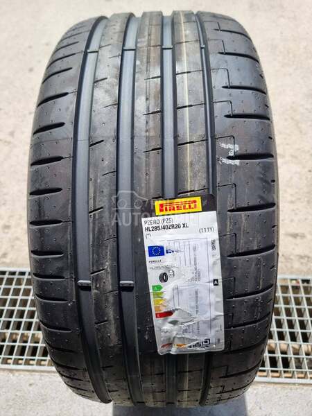 Pirelli 295/35 R21 Letnja