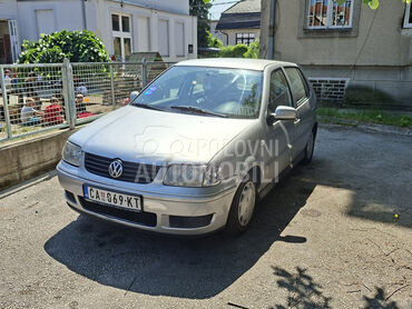 Volkswagen Polo , 1.490 €, 2001. Hečbek, Benzin | 1390 cm3, 315.000 km, 55kW (75 KS), Manuelni 5 brzina, 4/5 vrata, 5 sedišta, Čačak