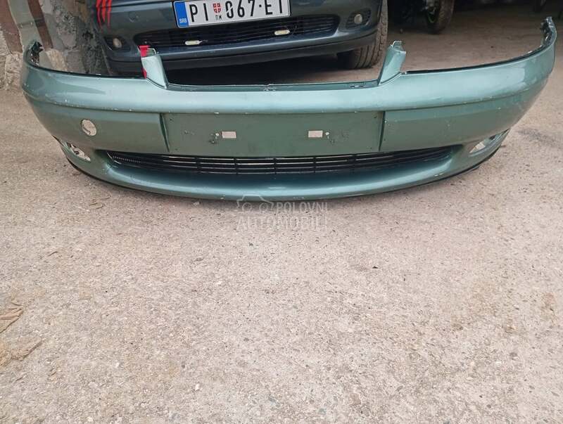 Branik vectra b za Opel Vectra B od 1998. do 2003. god.