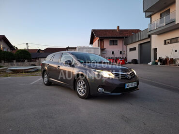 Toyota Avensis 2.0 D4D, 6.400 €, 2013. Karavan, Dizel | 1998 cm3, 221.000 km, 91kW (124 KS), Manuelni 6 brzina, 4/5 vrata, 5 sedišta, Laktaši