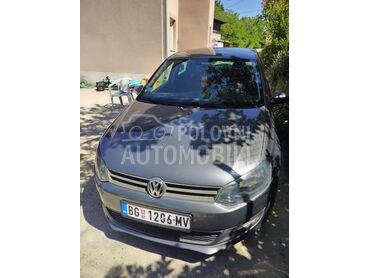 Volkswagen Polo , 6.200 €, 2014. Limuzina, Dizel | 1200 cm3, 239.000 km, 55kW (75 KS), Manuelni 5 brzina, 4/5 vrata, 5 sedišta, Čukarica