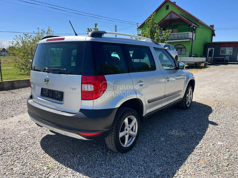 Skoda Yeti 2012 photo 5