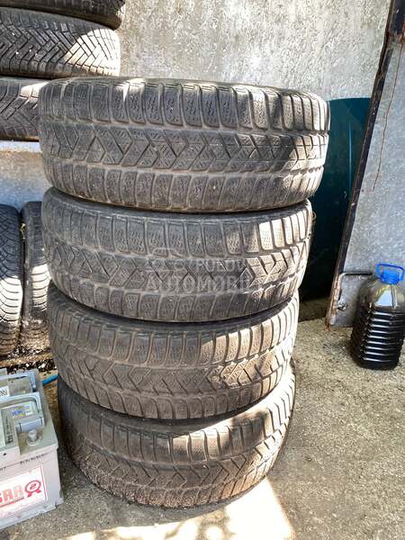 Pirelli 205/40 R18 Zimska