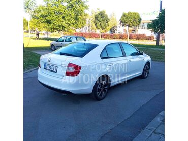 Škoda Rapid 1,6 tdi, 5.900 €, 2013. Limuzina, Dizel | 1600 cm3, 222.249 km, 77kW (105 KS), Manuelni 5 brzina, 4/5 vrata, 5 sedišta, Novi Sad