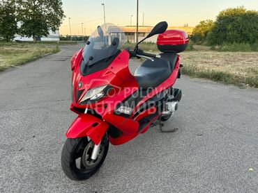 Gilera Nexus, 2.499 €, 2008. , 244 cm3, 19.542 km, 16kW (22 KS), Scooter, Pančevo