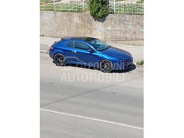 Alfa Romeo Brera  (može zamena), 6.000 €, 2006. Kupe, Benzin | 2198 cm3, 205.000 km, 136kW (185 KS), Manuelni 6 brzina, 2/3 vrata, 4 sedišta, Beograd