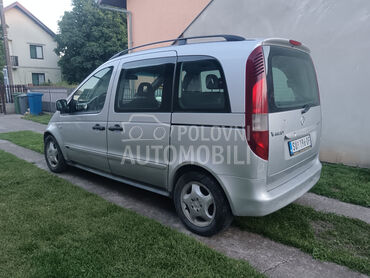 Mercedes Benz Vaneo 1.7 CDI (može zamena), 1.150 €, 2003. Monovolumen (MiniVan), Dizel | 1700 cm3, 316.880 km, 66kW (90 KS), Manuelni 5 brzina, 4/5 vrata, 5 sedišta, Subotica
