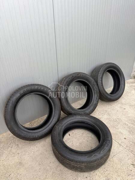 Continental 215/60 R17 Letnja