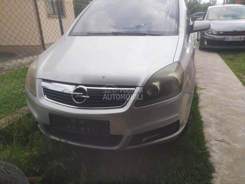 Opel Zafira 2007. god. -  kompletan auto u delovima