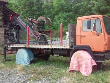 TAM 130 T 11, 6.700 €, 1985. , 30 km, Kamion sa kranom, Dizel, 4655 cm3, Manuelni menjač, Leposavić
