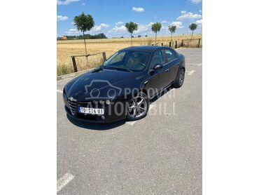 Alfa Romeo 159 , 2.950 €, 2008. Limuzina, Dizel | 1910 cm3, 214.000 km, 110kW (150 KS), Manuelni 6 brzina, 4/5 vrata, 5 sedišta, Mladenovac