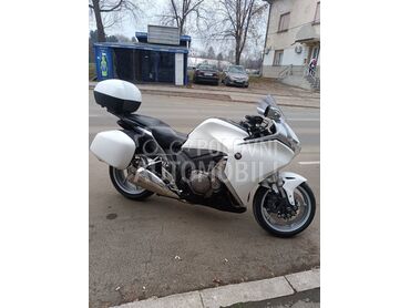 Honda Vfr 1200 f (može zamena), 5.900 €, 2011. , 1200 cm3, 78.500 km, 127kW (173 KS), Touring, Zrenjanin