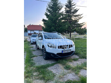 Nissan Qashqai , 8.000 €, 2012. Džip/SUV, Dizel | 1994 cm3, 222.829 km, 110kW (150 KS), Automatski / poluautomatski, 4/5 vrata, 5 sedišta, Kačarevo