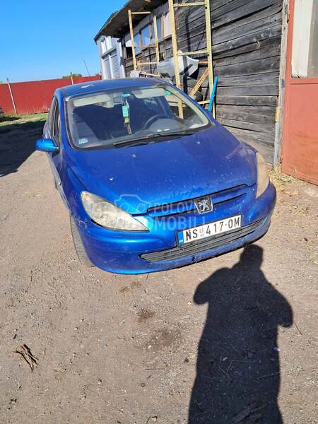 Peugeot 307 -  kompletan auto u delovima