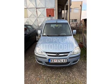 Opel Combo , 3.200 €, 2006. Pickup, Benzin + Metan (CNG) | 1598 cm3, 291.200 km, 71kW (97 KS), Manuelni 5 brzina, 2/3 vrata, 5 sedišta, Zemun