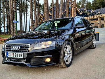 Audi A4  (može zamena), 8.000 €, 2011. Karavan, Dizel | 1968 cm3, 294.000 km, 100kW (136 KS), Manuelni 6 brzina, 4/5 vrata, 5 sedišta, Sjenica