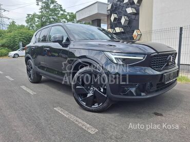 Volvo XC40 B3 Plus Dark (može zamena)