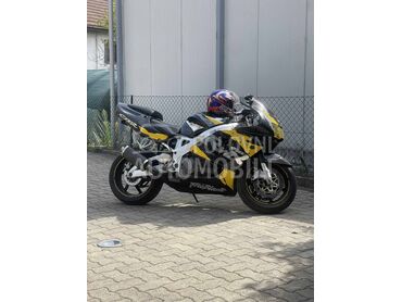 Honda CBR 900RR, 1.199 €, 1999. , 900 cm3, 63.000 km, 90kW (122 KS), Sport / Super sport, Trstenik