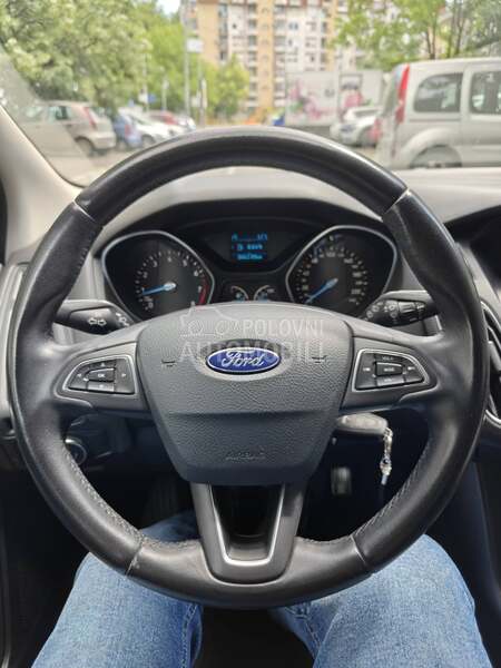 Volan Focus MK3 ristajl za Ford Focus od 2014. do 2018. god.