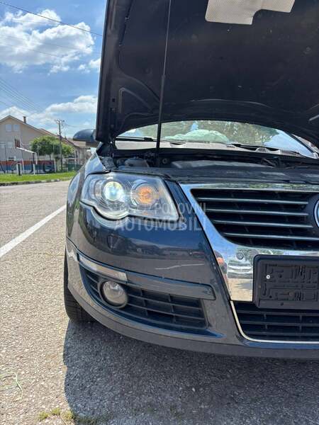 xenon far desni za Volkswagen Passat B6 od 2005. do 2010. god.