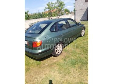Hyundai Elantra , 630 €, 2002. Hečbek, Dizel | 1991 cm3, 400.000 km, 83kW (113 KS), Manuelni 5 brzina, 4/5 vrata, 5 sedišta, Niš