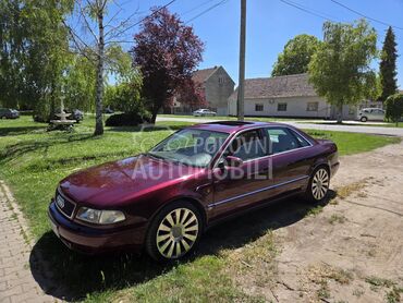 Audi A8 V8, 3.999 €, 1997. Limuzina, Benzin | 3697 cm3, 360.000 km, 169kW (230 KS), Automatski / poluautomatski, 4/5 vrata, 5 sedišta, Kačarevo
