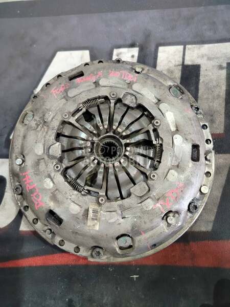 set kvacila za Ford Kuga od 2008. do 2012. god.