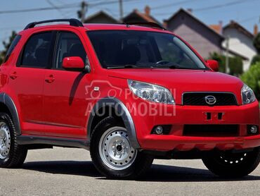 Daihatsu Terios 1.5 SX, 4x4, CH, 5.990 €, 2006. Džip/SUV, Benzin | 1495 cm3, 207.376 km, 77kW (105 KS), Manuelni 5 brzina, 4/5 vrata, 5 sedišta, Valjevo