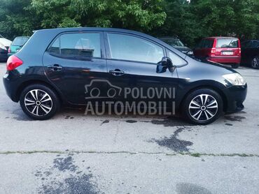 Toyota Auris , 4.000 €, 2007. Hečbek, Benzin + Gas (TNG) | 1598 cm3, 224.000 km, 91kW (124 KS), Manuelni 5 brzina, 4/5 vrata, 5 sedišta, Beograd