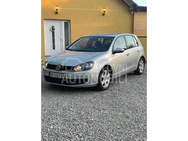 Volkswagen Golf 6 1.4 atmosferac, 5.200 €, 2009. Hečbek, Benzin | 1390 cm3, 183.500 km, 59kW (80 KS), Manuelni 5 brzina, 4/5 vrata, 5 sedišta, Subotica
