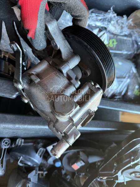 servo pumpa m57N2 za BMW 525, 530, 535 ... od 2004. do 2009. god.