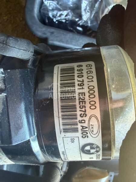 maglenka e60 za BMW 520, 523, 525 ... od 2004. do 2009. god.
