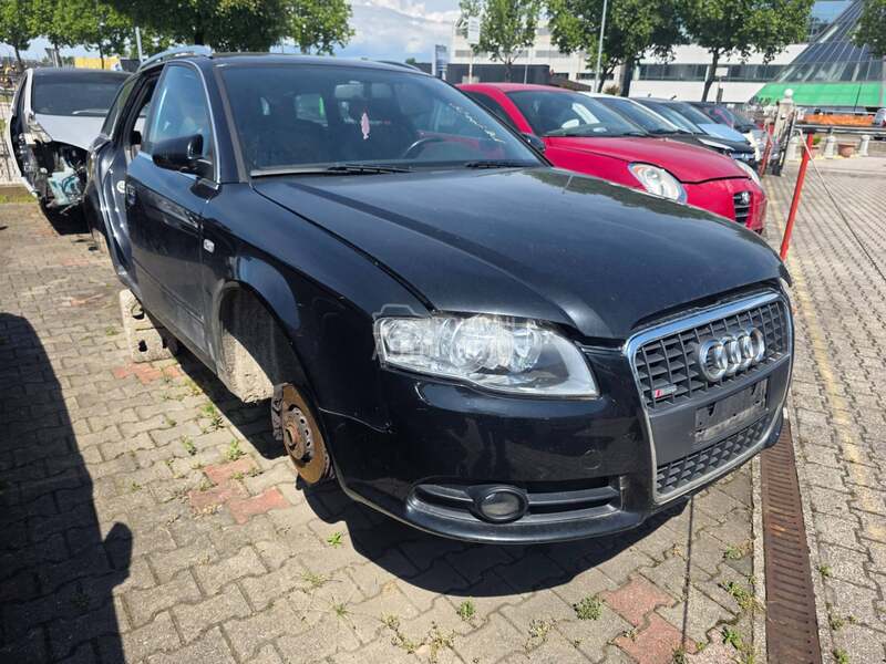 Audi A4 B7 S line 2007. god. -  kompletan auto u delovima