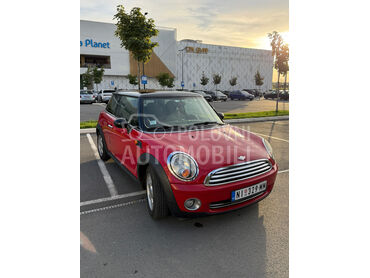 MINI Cooper , 3.150 €, 2007. Hečbek, Benzin | 1598 cm3, 210.000 km, 88kW (120 KS), Manuelni 6 brzina, 2/3 vrata, 4 sedišta, Niš