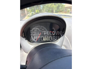 Fiat Seicento , 1.000 €, 2002. Hečbek, Benzin | 1108 cm3, 211.880 km, 40kW (54 KS), Manuelni 5 brzina, 2/3 vrata, 5 sedišta, Deliblato