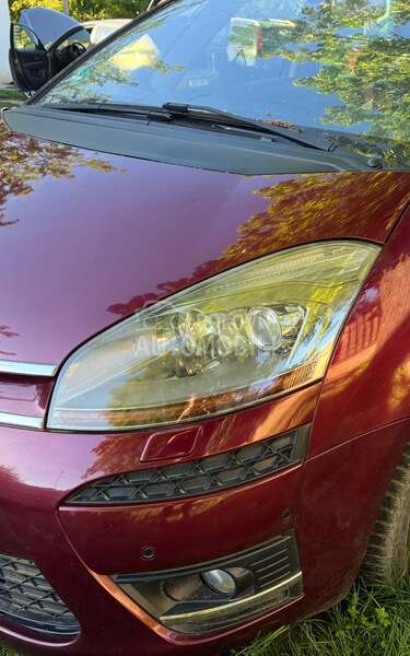 Farovi za Citroen C4 Picasso