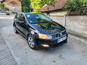 Volkswagen Polo 1.2 TSI (može zamena), 4.850 €, 2009. Limuzina, Benzin | 1198 cm3, 272.300 km, 51kW (69 KS), Manuelni 5 brzina, 4/5 vrata, 5 sedišta, Smilovac