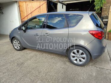 Opel Meriva , 3.400 €, 2010. Monovolumen (MiniVan), Dizel | 1248 cm3, 220.000 km, 55kW (75 KS), Manuelni 5 brzina, 4/5 vrata, 5 sedišta, Erdevik
