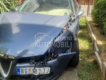 Alfa Romeo 156 1.9 mjet, Po dogovoru, 2004. Limuzina, Dizel | 1910 cm3, 250.000 km, 110kW (150 KS), Manuelni 6 brzina, 4/5 vrata, 5 sedišta, Beograd
