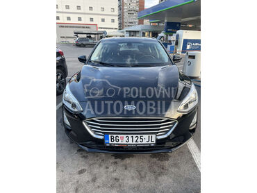 Ford Focus 1.0, 10.490 €, 2019. Hečbek, Benzin | 999 cm3, 84.900 km, 74kW (101 KS), Manuelni 6 brzina, 4/5 vrata, 5 sedišta, Novi Beograd