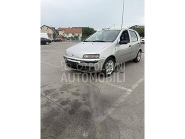 Fiat Punto , 1.200 €, 2002. Hečbek, Benzin | 1242 cm3, 250.090 km, 44kW (60 KS), Manuelni 5 brzina, 4/5 vrata, 5 sedišta, Beograd